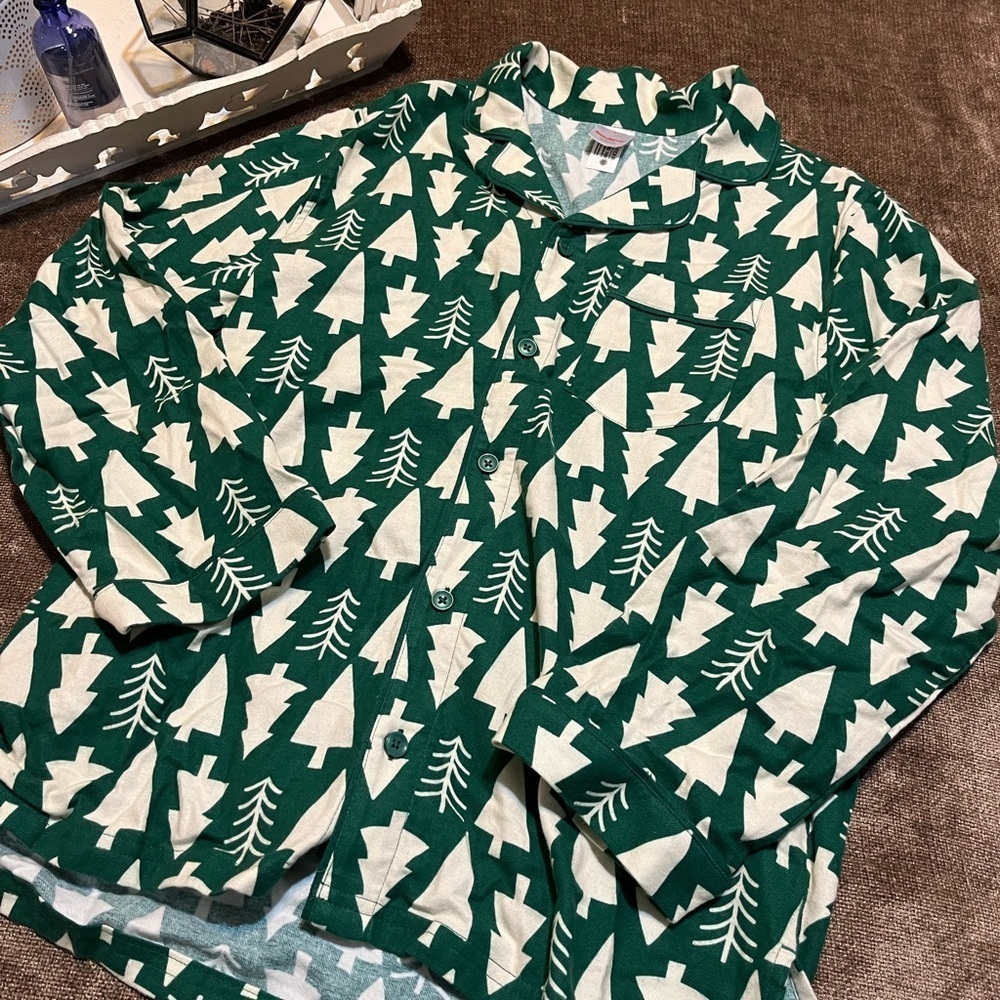 NWOT Adult Holiday Flannel Pajama Top - Size Small
